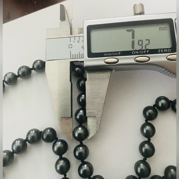 Black Tahitian Pearl Double Strand Necklace. Cameo Clasp/Pin - Picture 9 of 11